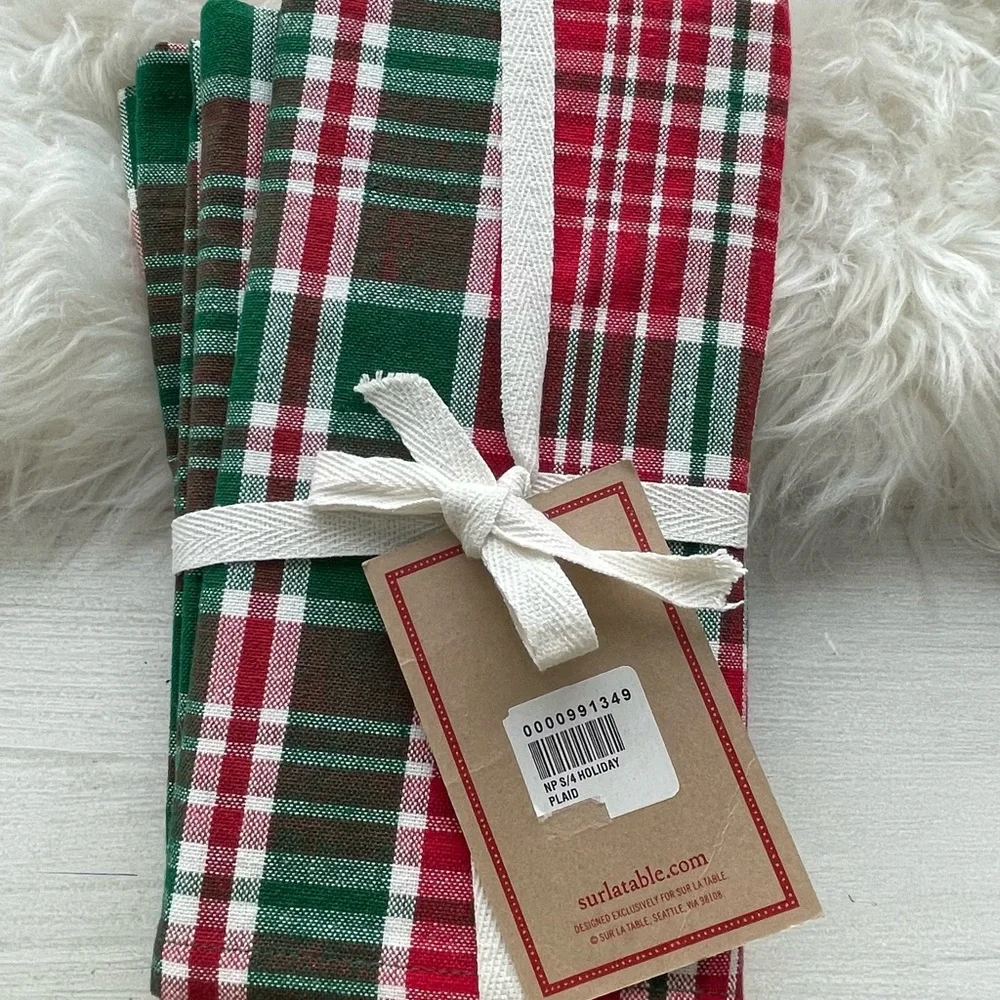 SUR LA TABLE Holiday Wonder Napkins PLAID Tartan CHRISTMAS 100% Cotton Set of 4